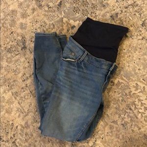 Old Navy maternity rockstar jeans